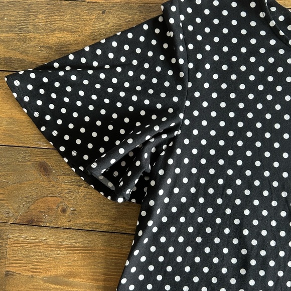TIANA B Chic Black and White Polka Dot Shift Dress Flutter Sleeves Lightweight - Picture 5 of 7